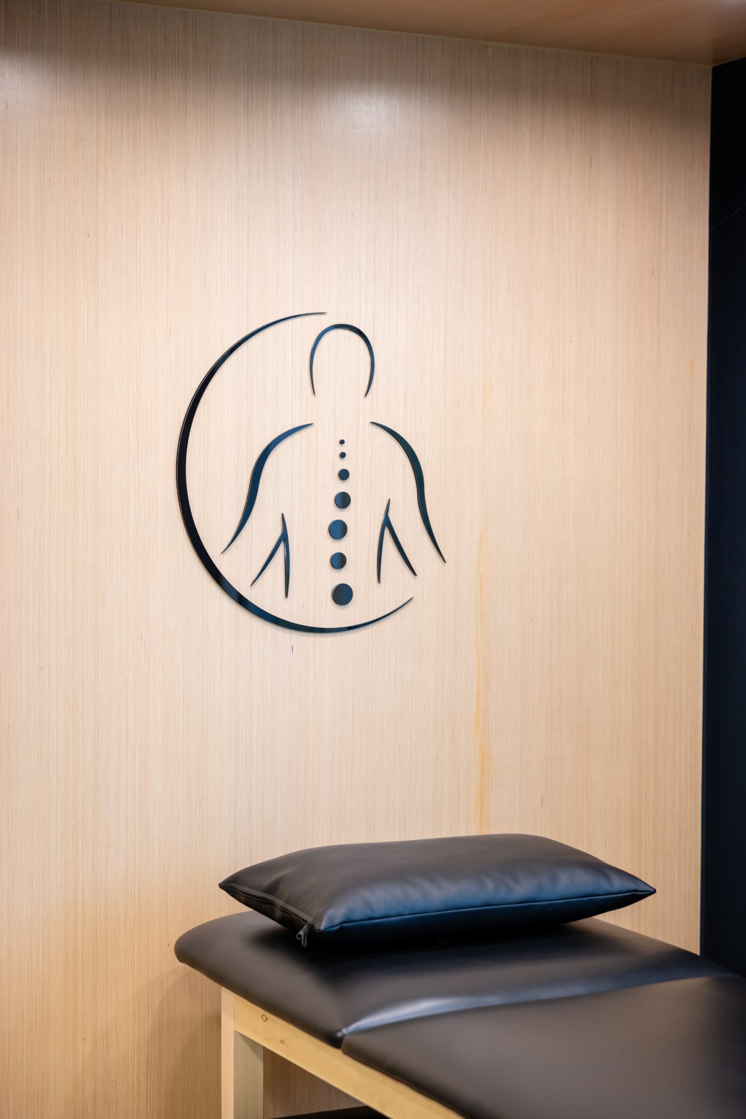 Elite Spine Paramus clinic interior